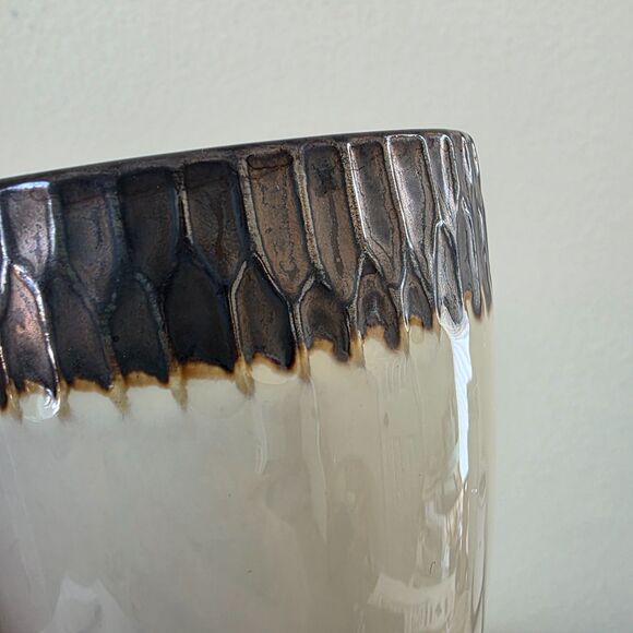 Crate & Barrel Ceramic Mugs Set of 4 Teal Bronze Textured Asian Style Mid Centur - Picture 8 of 13